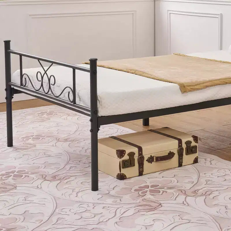 Struttura letto in metallo con testiera e pediera, nero (una piazza e mezza/matrimoniale)