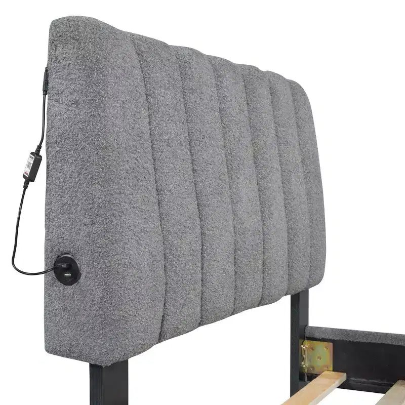 Letto a piattaforma imbottito con letto estraibile
