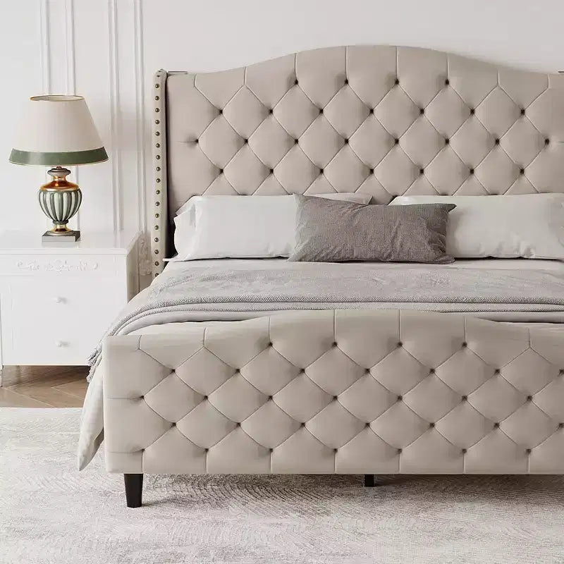 Struttura letto imbottita Queen Size con testiera ad ali – Beige